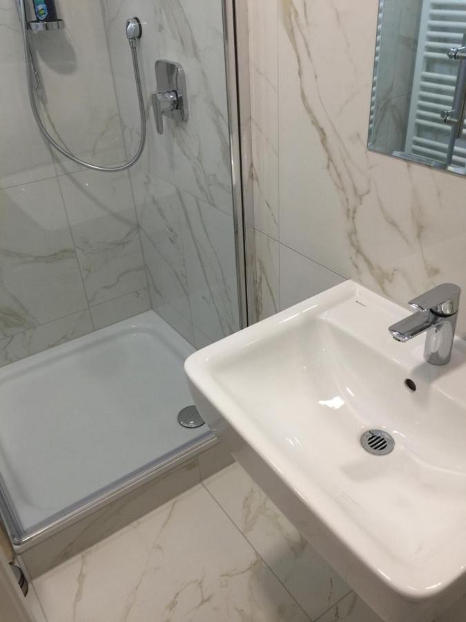 Gaestezimmer Hozici Lindau  Bagian luar foto