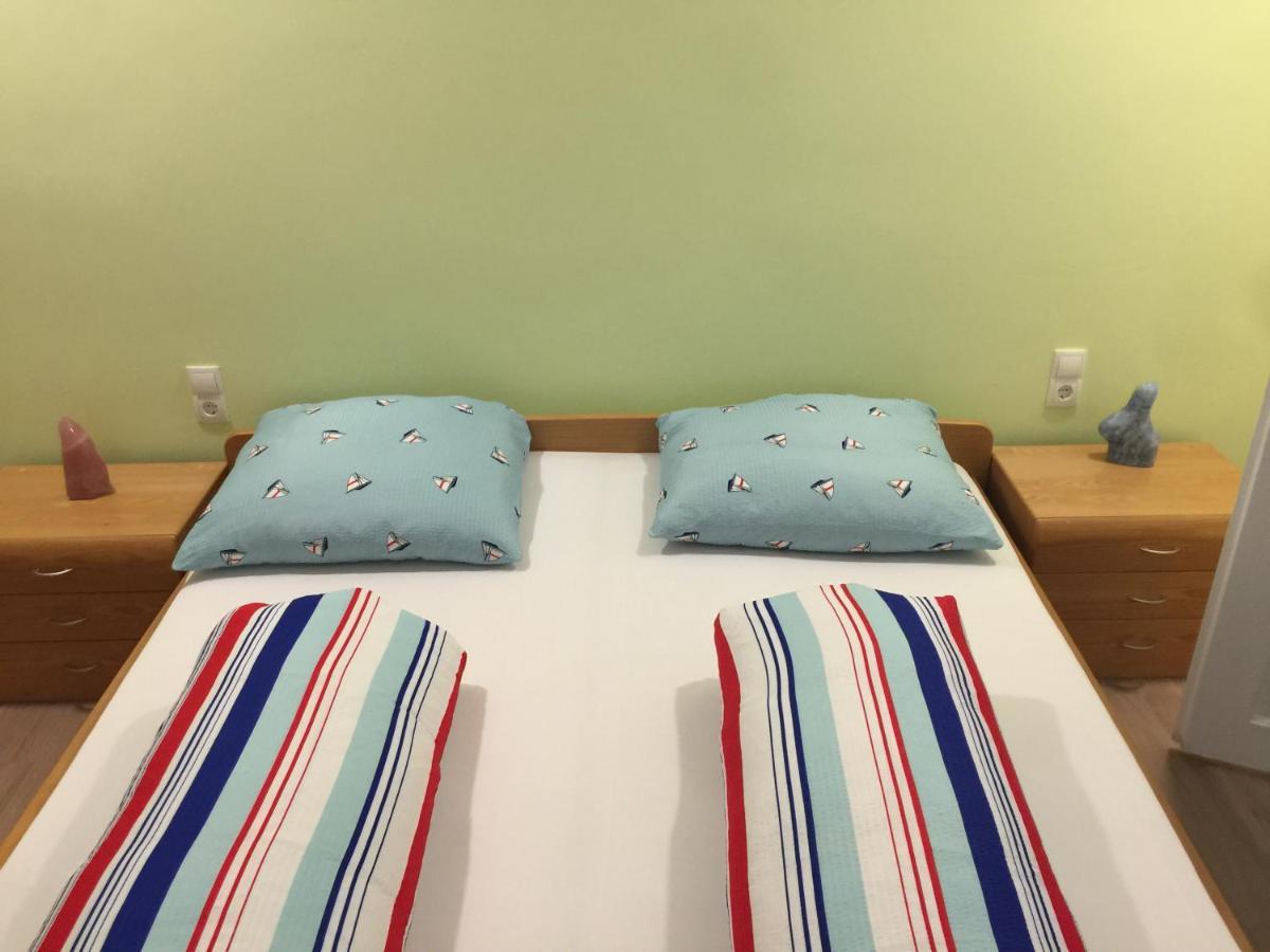 Gaestezimmer Hozici Lindau  Bagian luar foto